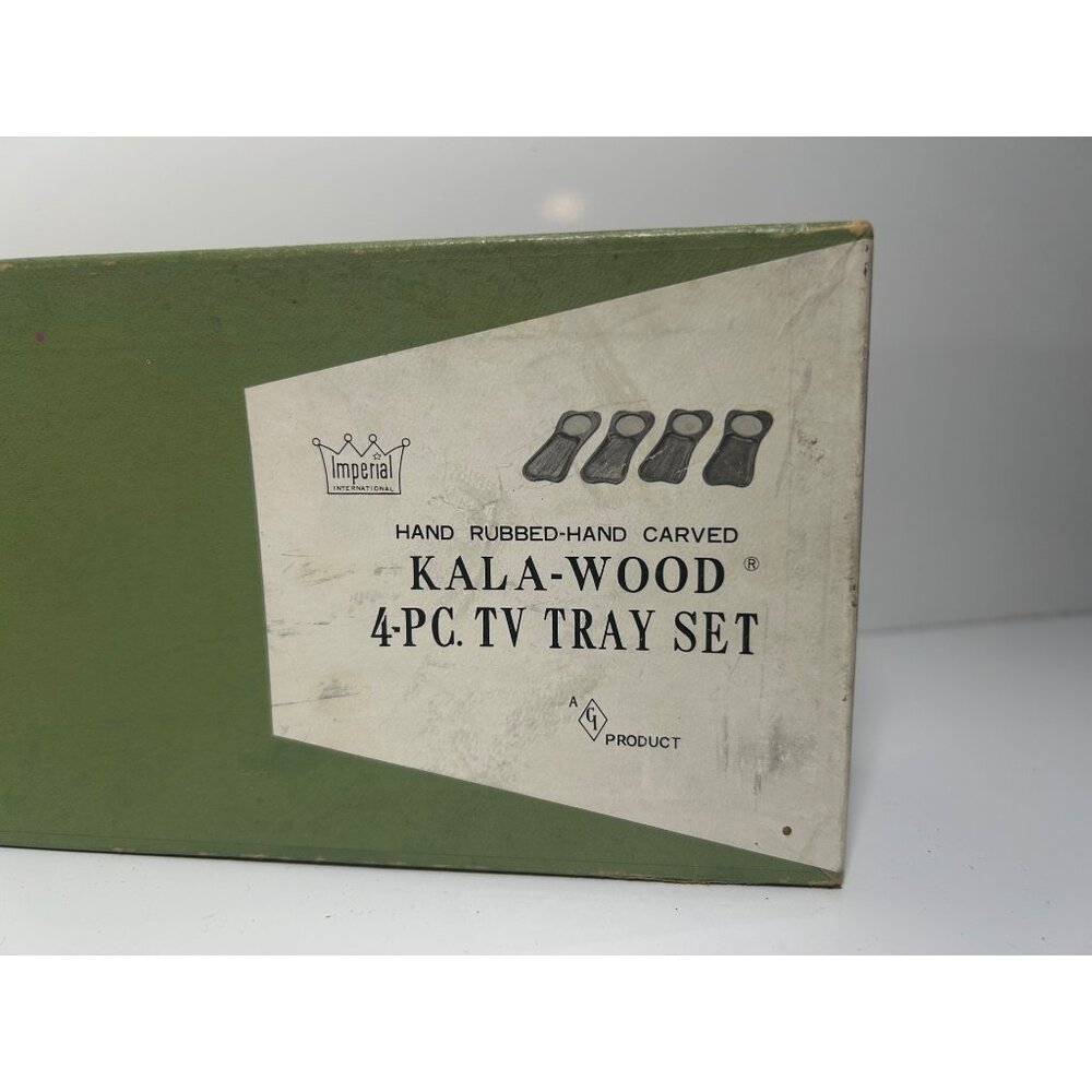 Imperial International Hand-Carved Kala-Wood 4-Piece TV Tray Set With Cork Inset - Picture 4 of 11